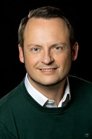 vorstand-andreas-frohnwieser_300x450